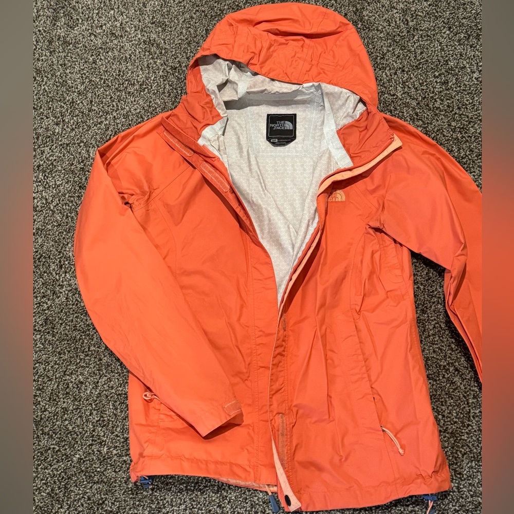 North face light jacket